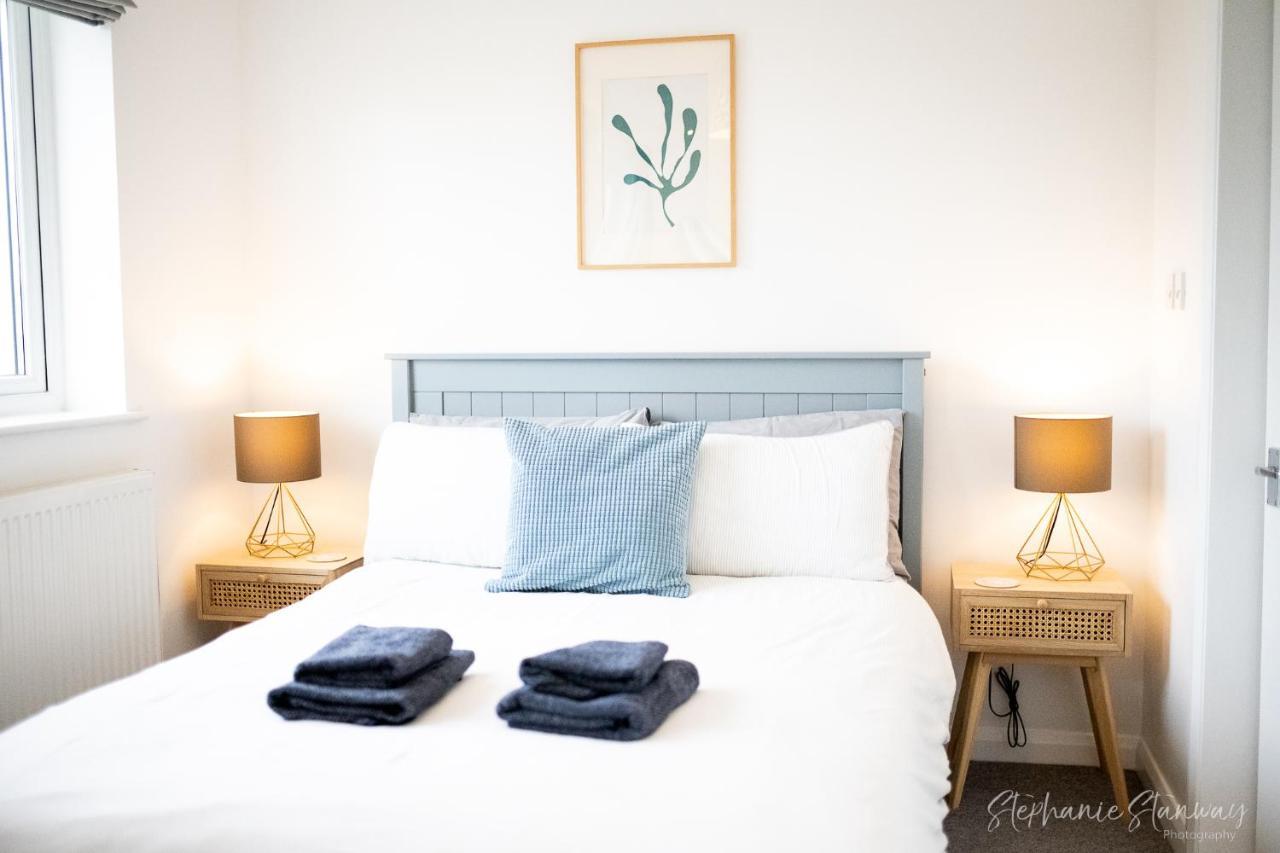 The Lookout, Modern Home From Home, Sleeps 5, With Private Parking & Outside Terrace St Ives Exterior foto